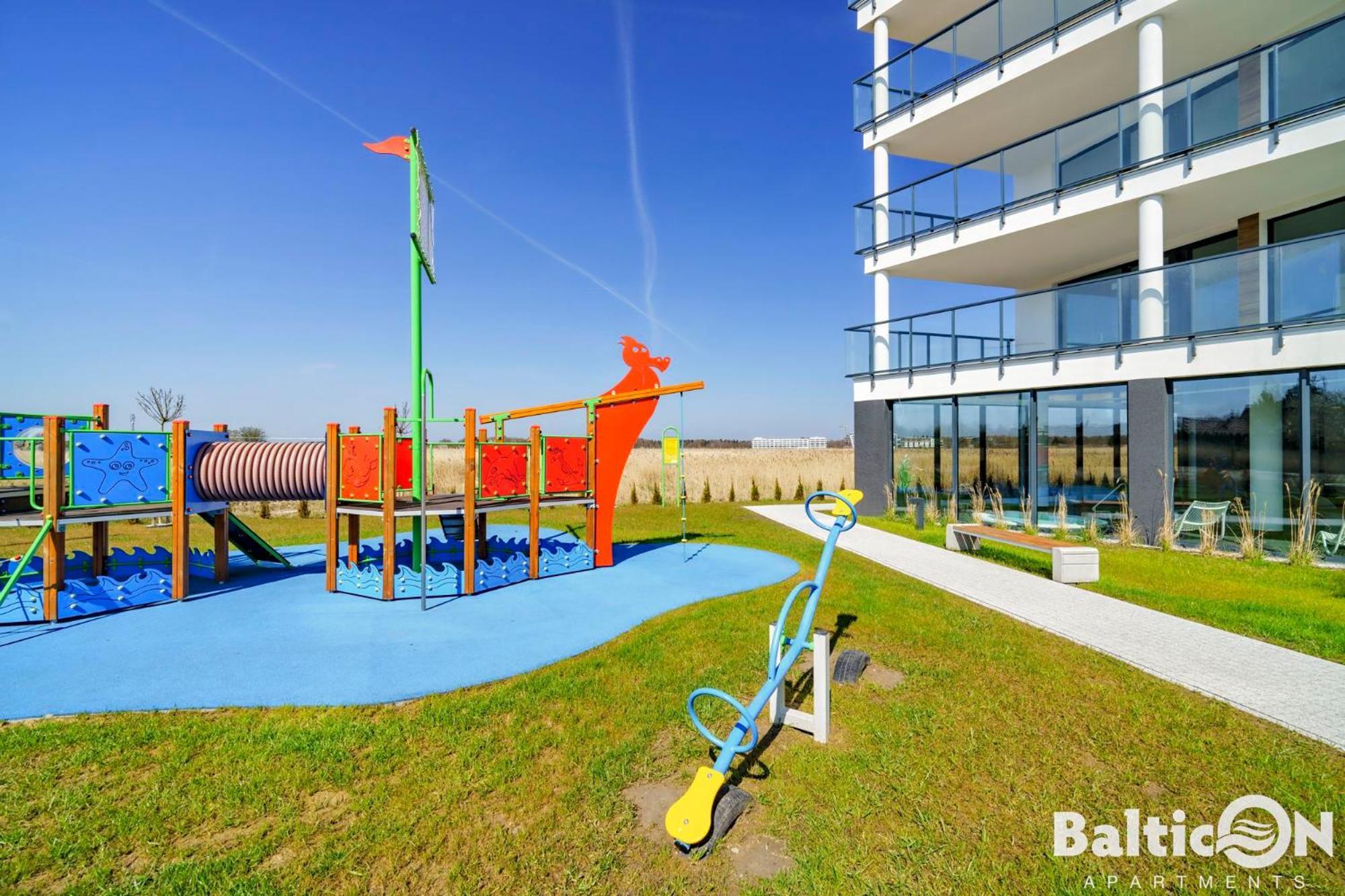 Apartamenty Balticon Westin House -Luksusowy 70M2 , Basen Pool, Sauna, Parking Inklusive Колобжег Екстериор снимка